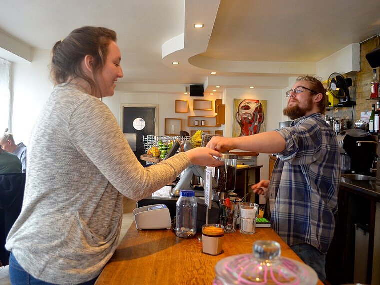 dis-blog-student-blogger-digest-tips-managing-money-abroad-1 DIS Blog, Tips for managing money abroad