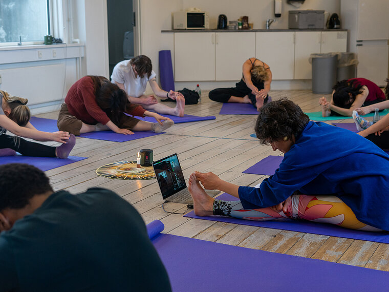 dis_Neuroscience of Meditation and Yoga_summer Neuroscience of Meditation and Yoga