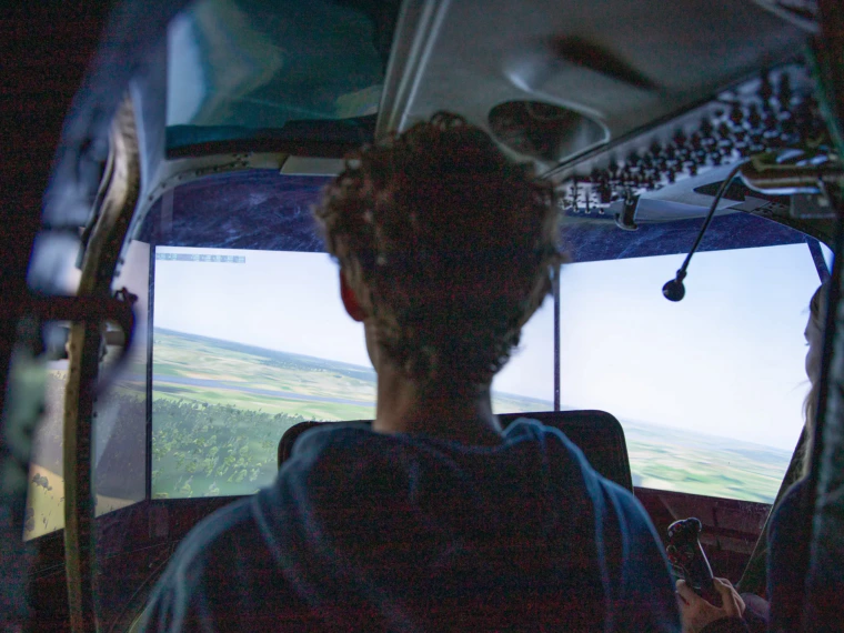 dis_the futures of warfare_elective course